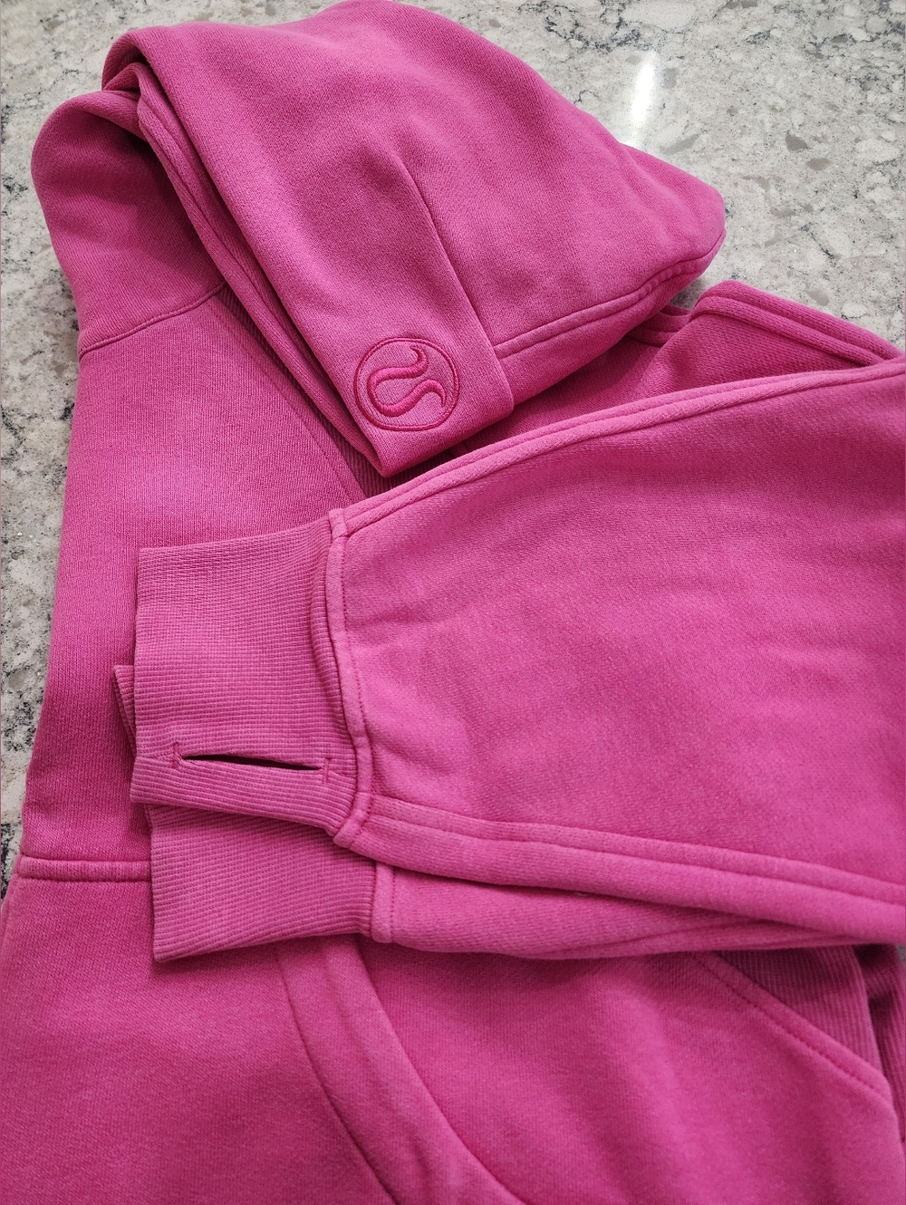 Lululemon Scuba Pink Zip-Up Crop Hoodie - Picture 3 of 13